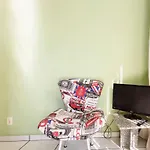 Apartamento por diária com móveis e eletrodomésticos